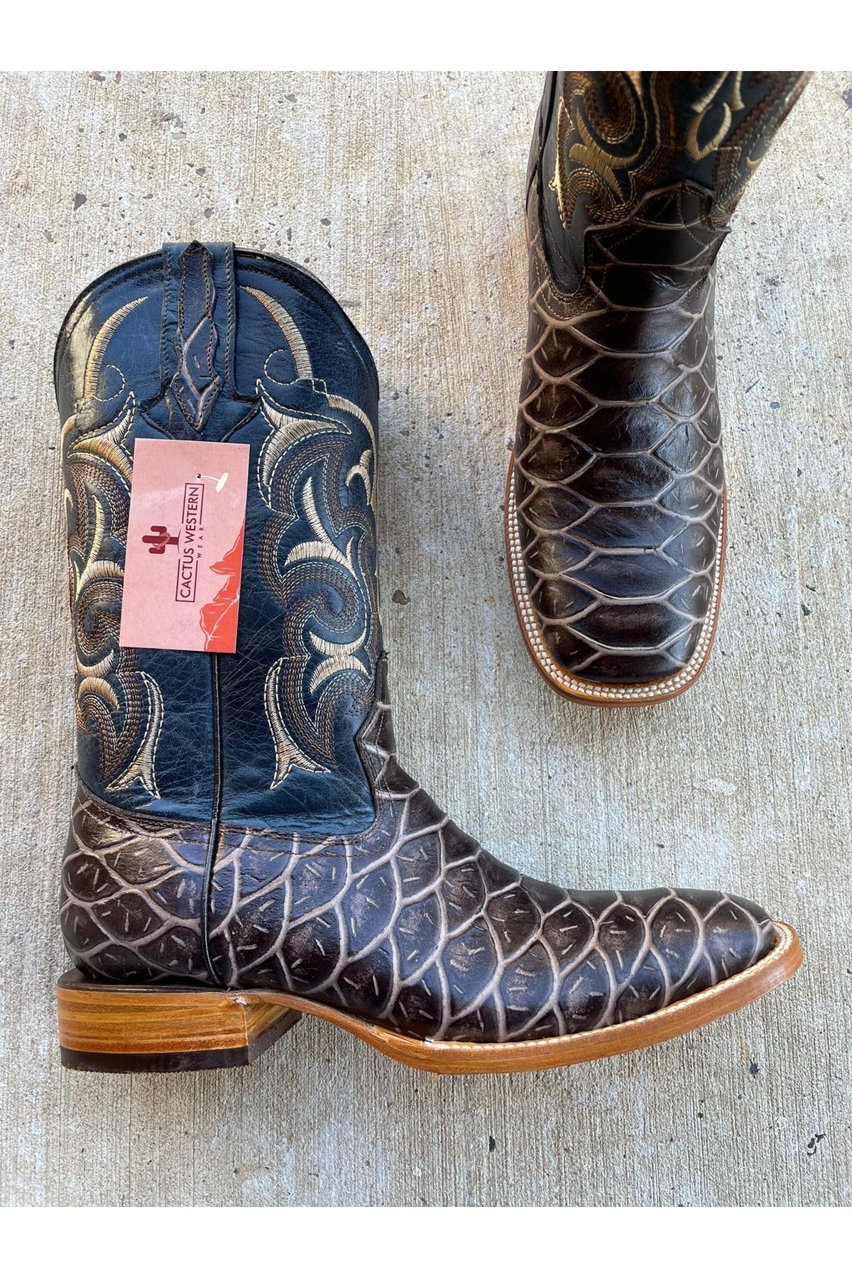 Cactus Exotic Men's Brown Blue Fish Skin Boots